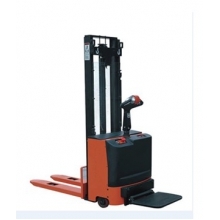 廈門全電動堆高車、倉庫裝卸車、車間堆垛車租賃服務 中金網有色商機平臺助力高效物流